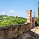 La Corte Di Langa Quarzo Apartmán *